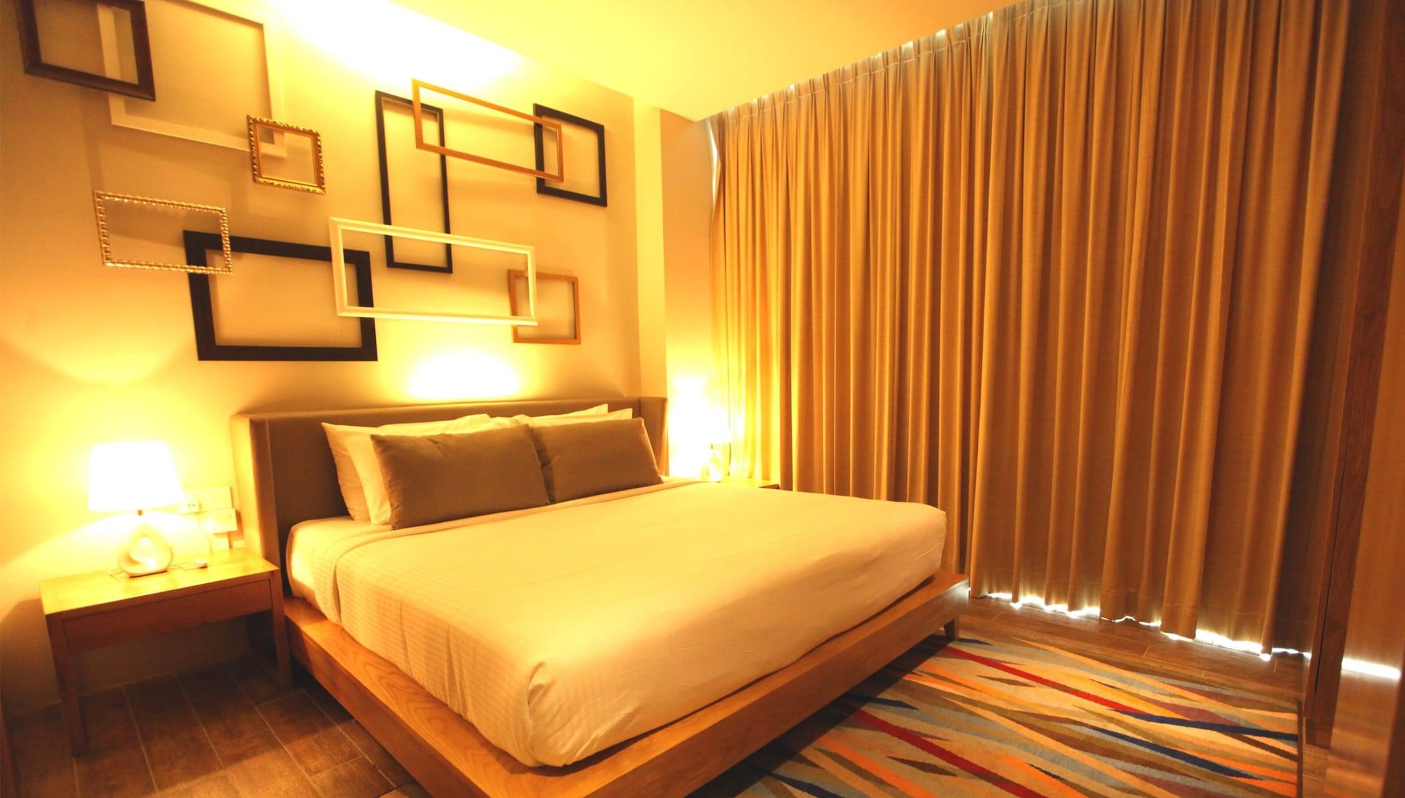 Casuarina@meru Hotel 4*