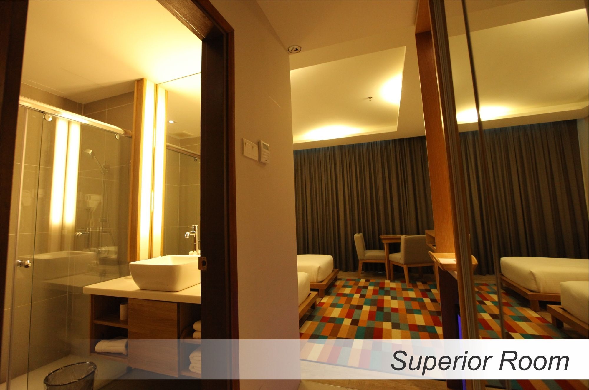 Hotel Casuarina@meru 4*